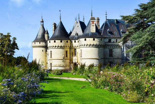 Le Val de Loire, du Centre à l’Anjou en trois cépages Le Val de Loire, du Centre à l’Anjou en trois cépages